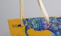 云南普洱茶礼品生茶精装饼茶